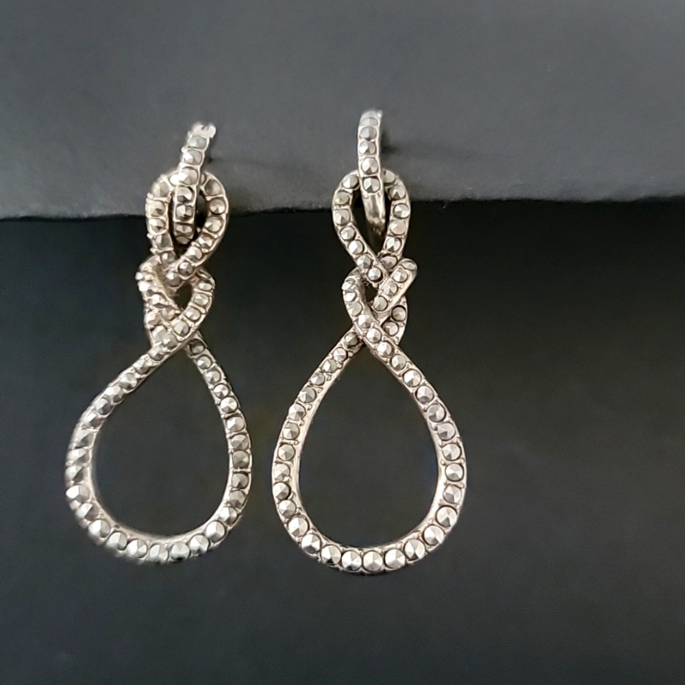 FREE with a bundle - Gold tone KC Design knot earrings